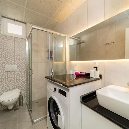 Superb Flat Close To Duden Waterfall In Muratpasa *