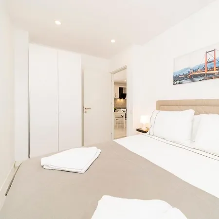 Superb Flat Close To Duden Waterfall In Muratpasa 안탈리아